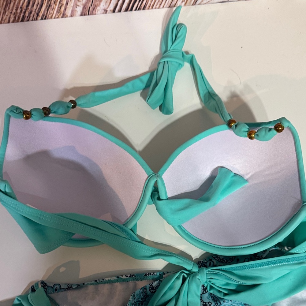 Turquoise Bikini Set With Patterned Bottom - image 3